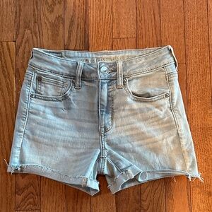 American Eagle Outfitters Faded Blue Jean Women Shorts size 2